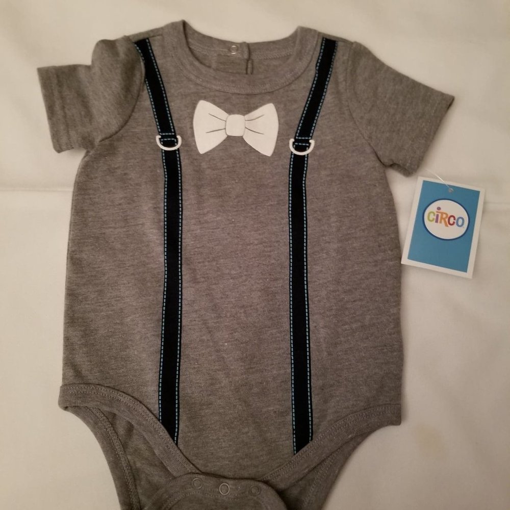 Bodysuits - Picture 2 of 3